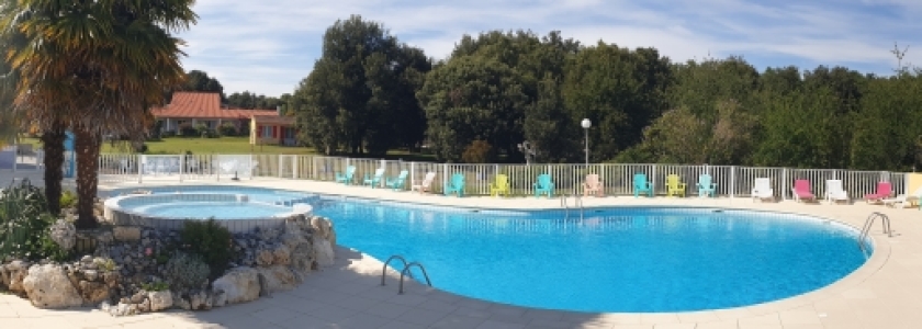 village vacances en charente maritime les chnes verts