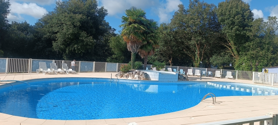 Gîtes du village vacances Les Chênes Verts en Charente-Maritime